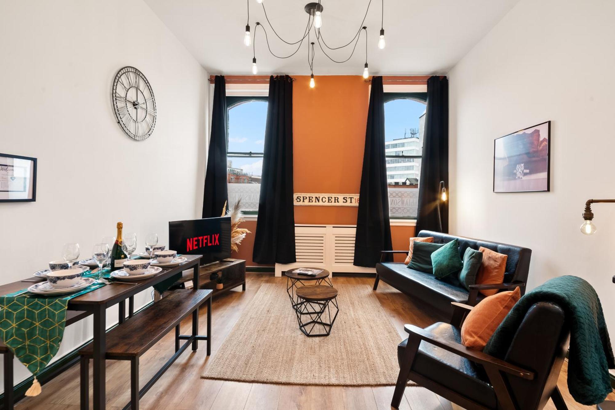Spacious Birmingham City Apartment Dış mekan fotoğraf